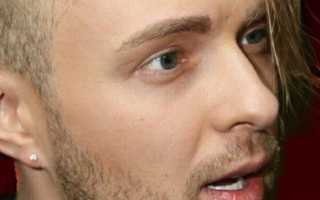 Крид сменил имидж «милого мальчика» на «брутального мачо»